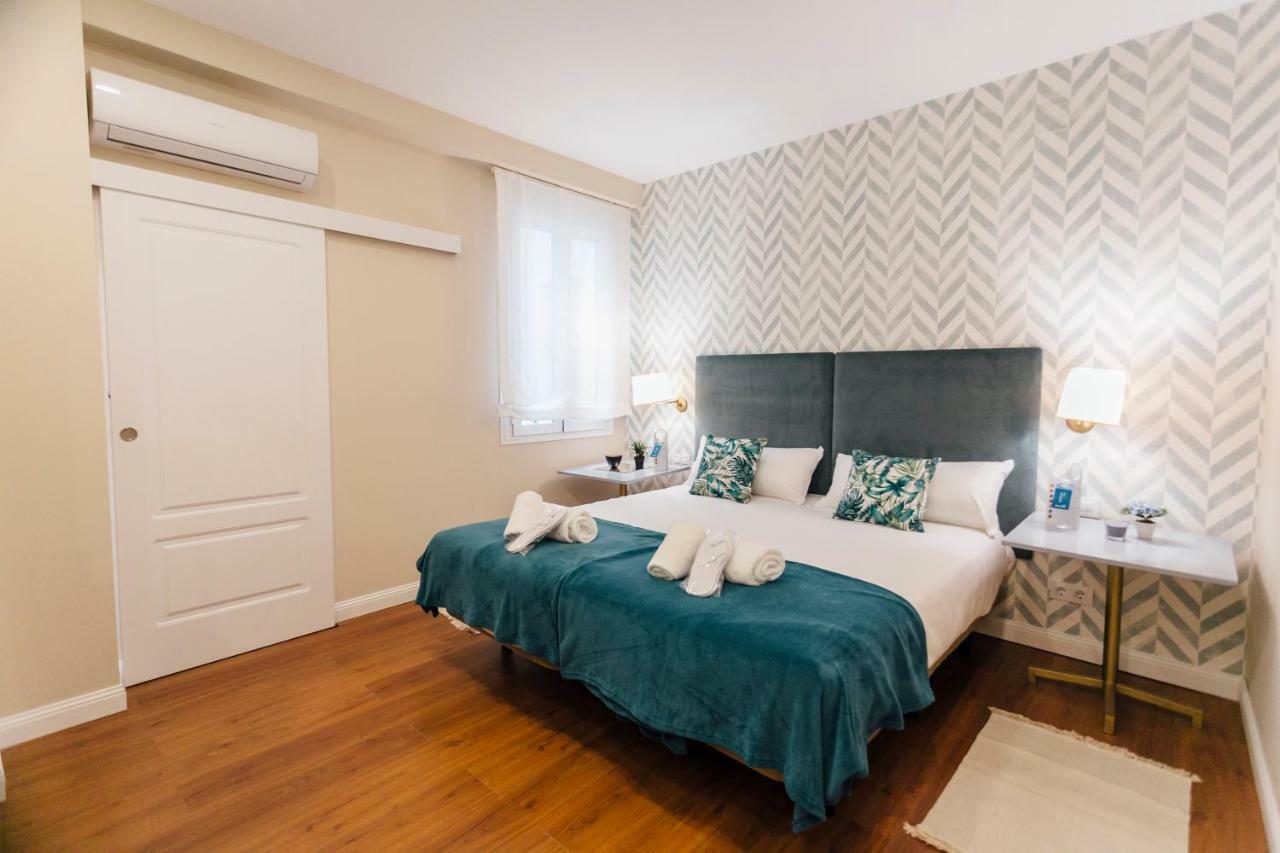 Stylish And Wide- 3Bdr 3Bth- Los Remedios Sevilla Buitenkant foto
